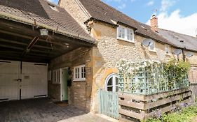 1 Manor Cottage